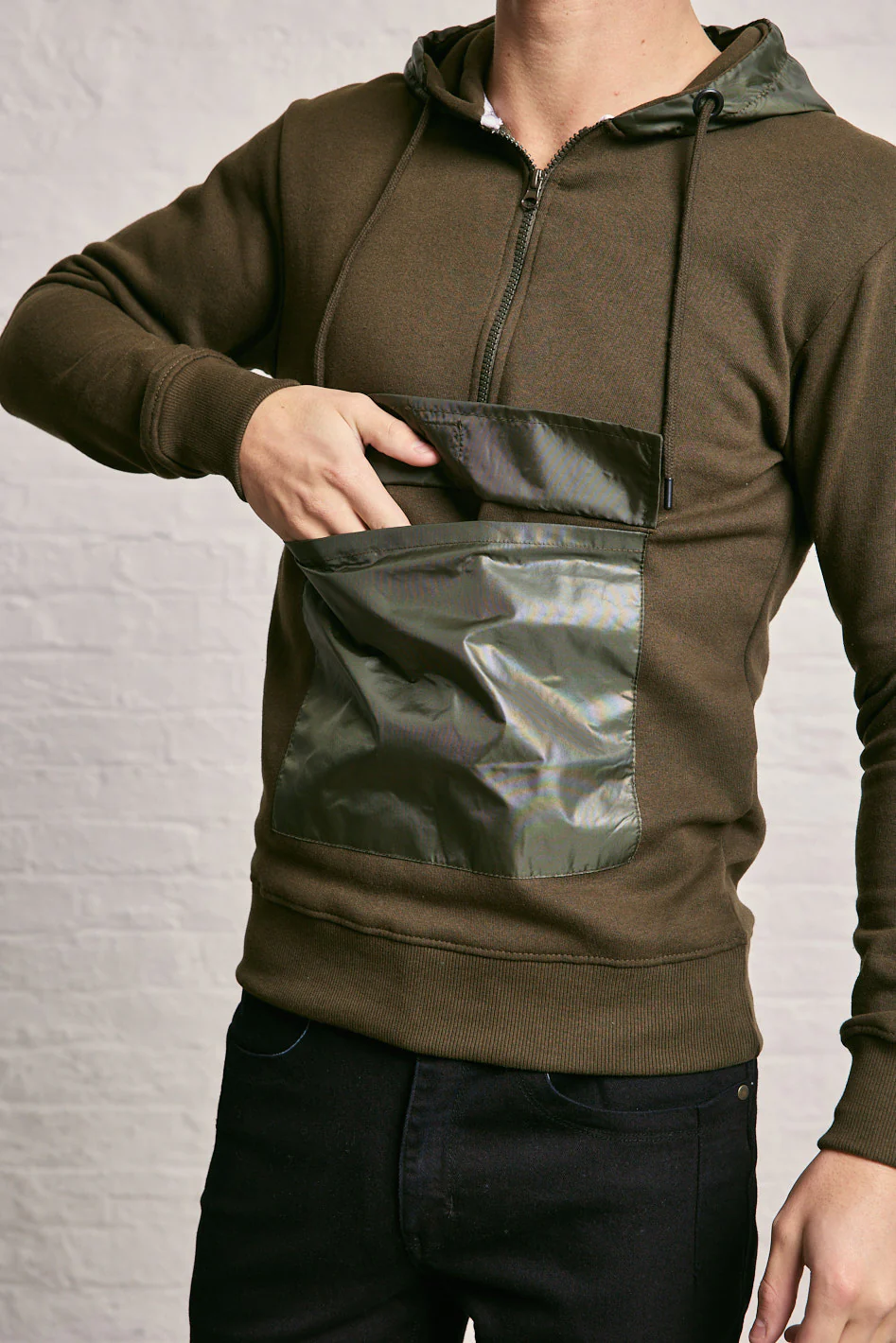 Big Pocket Hoodie - Image 5