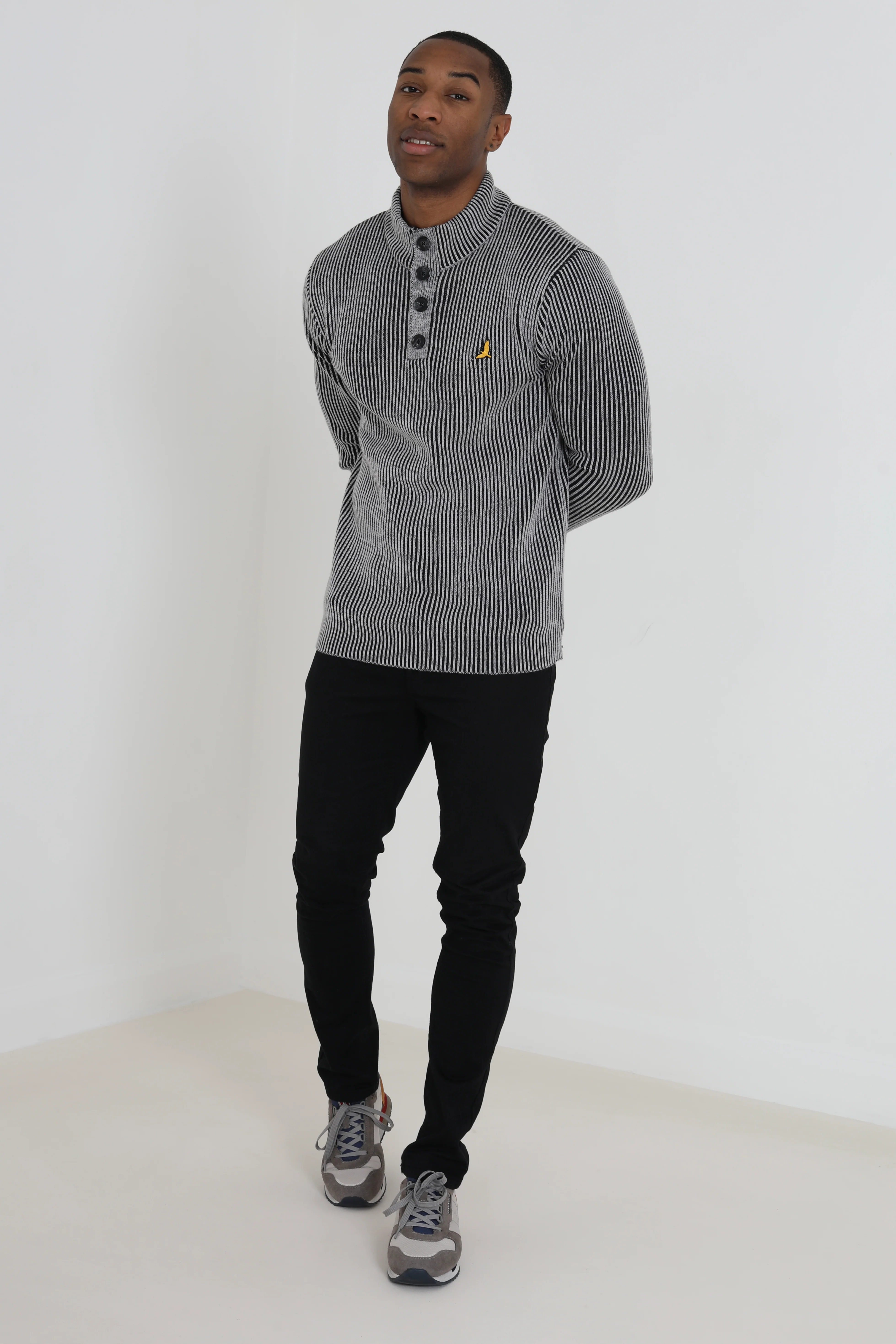 Bradshaw Button Sweatshirt - Image 2