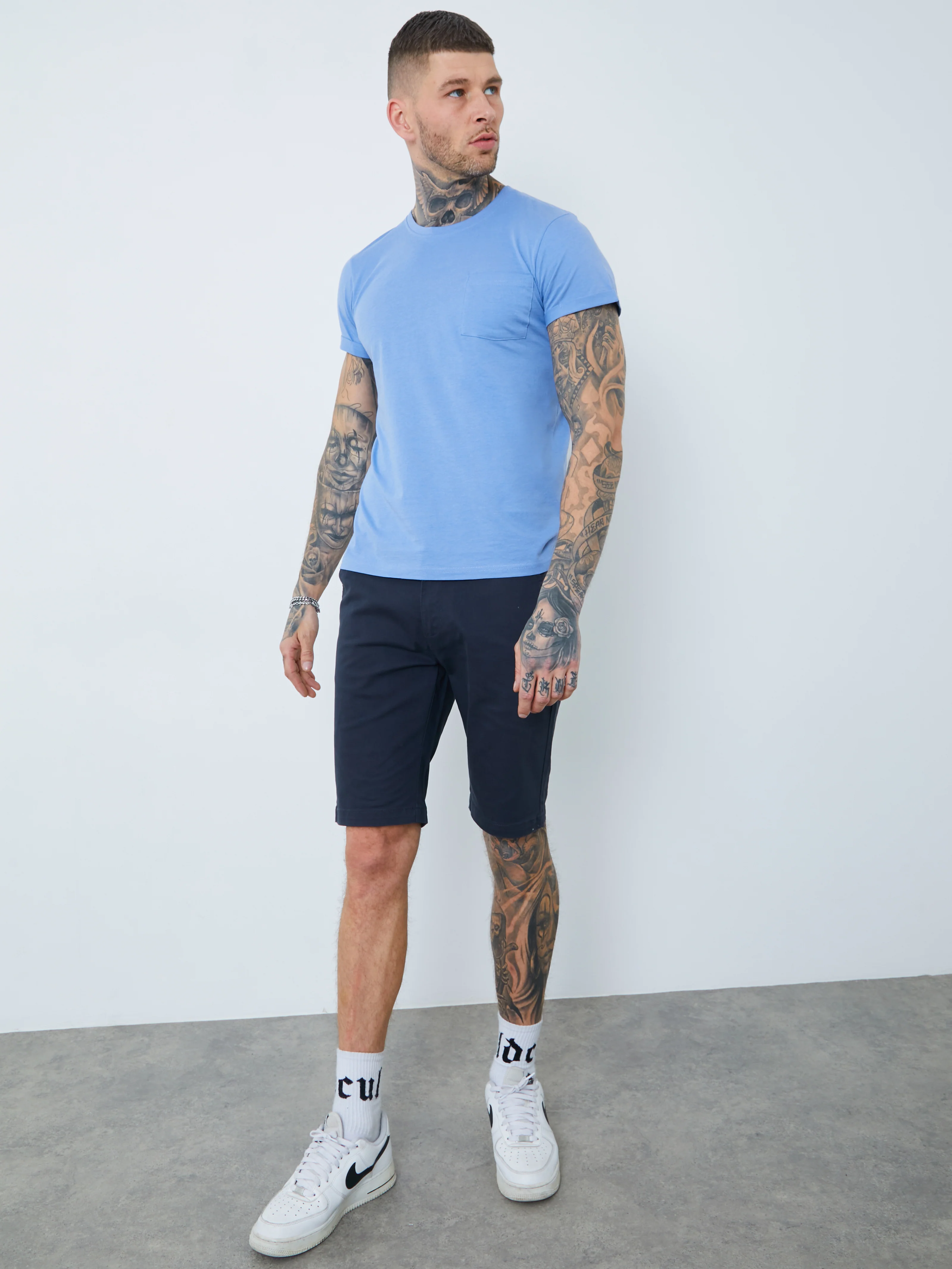 Crew Neck Pocket Roll Tee - Image 8