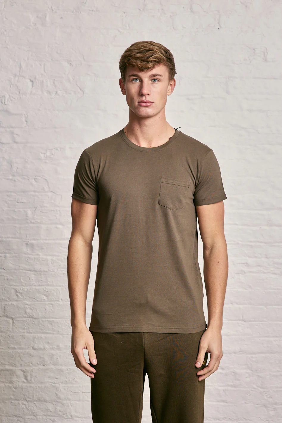 Crew Neck Pocket Roll T-Shirt - Image 25