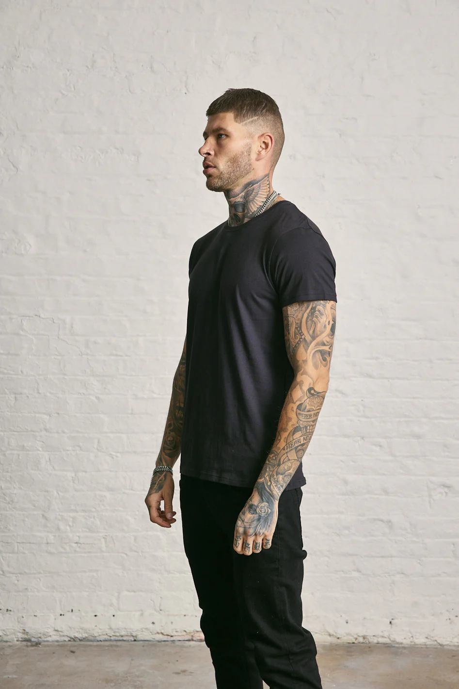 IN SS Crew T-Shirt - Image 11