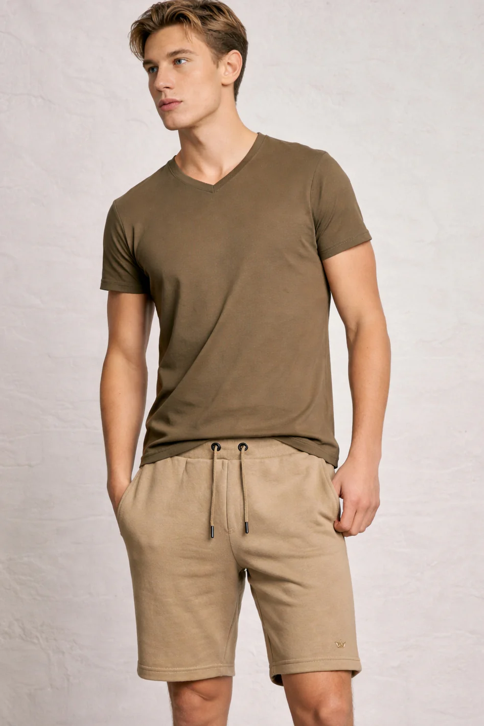 Crown Emb Shorts - Image 40
