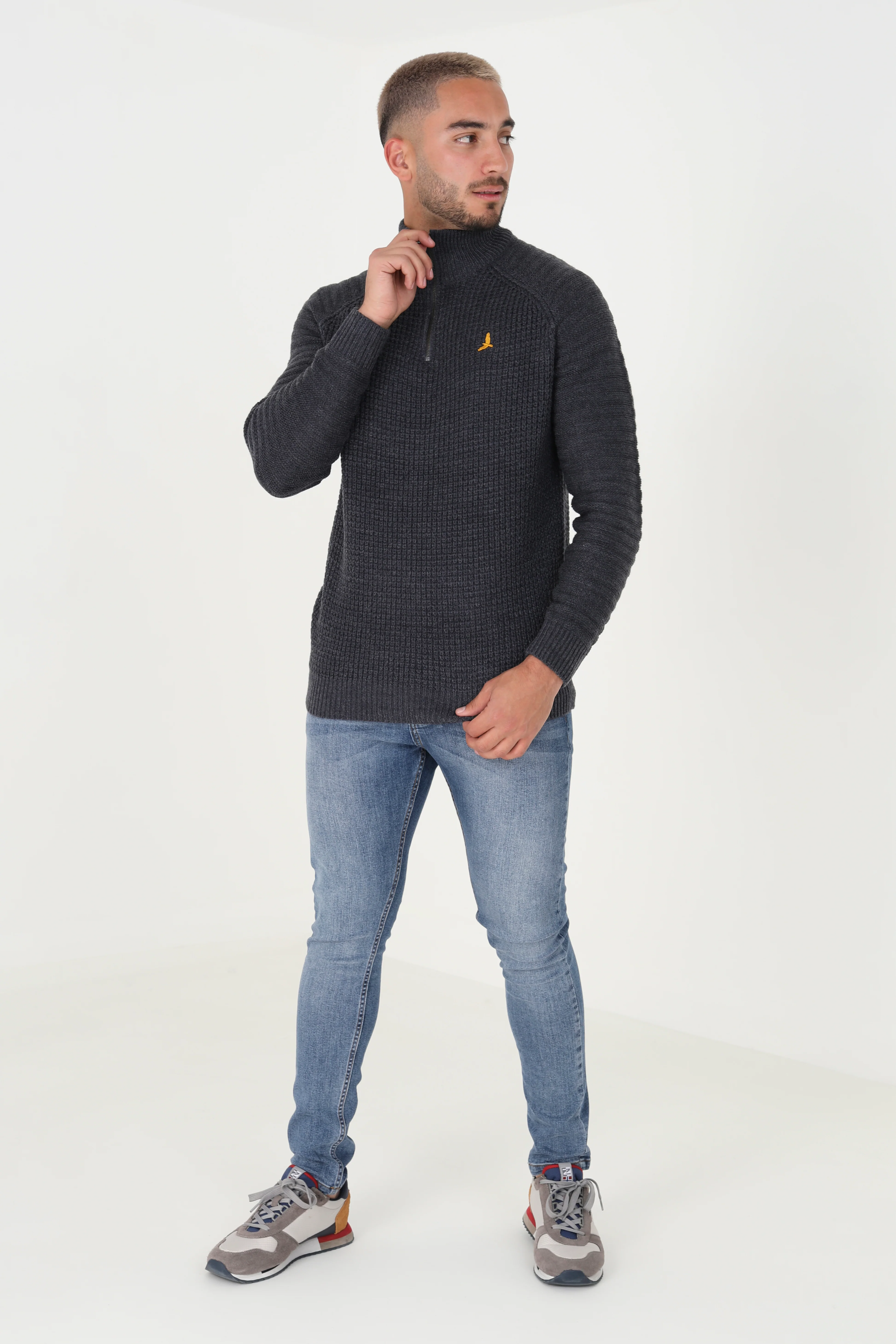 Fink Quarter Zip Sweatshirt - Image 2