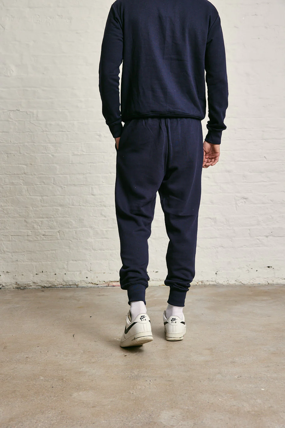 IN Crown EMB Joggers - Image 17