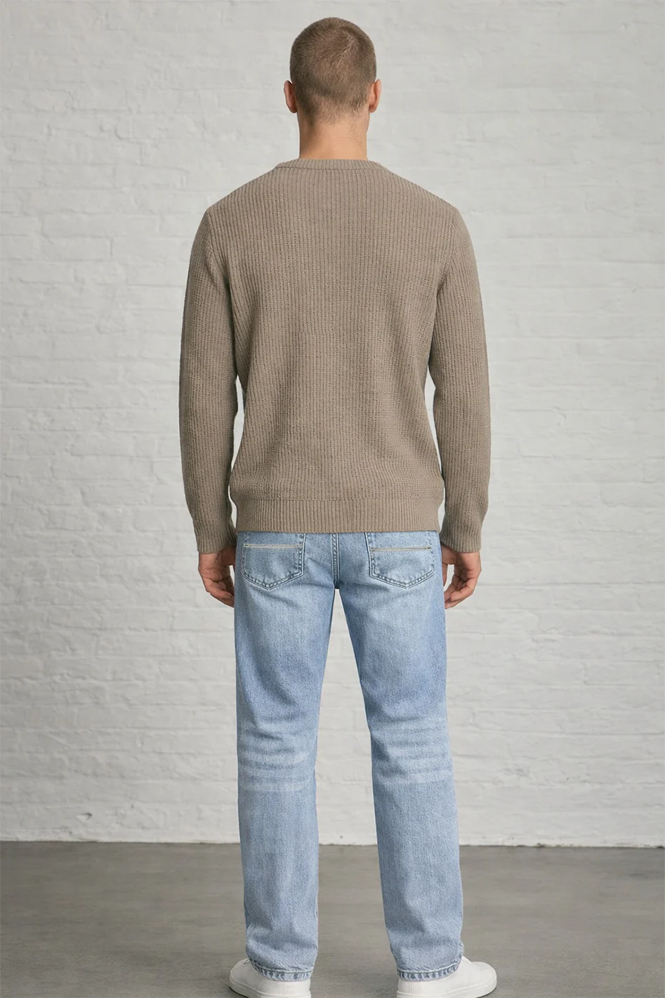 MENS IN RELAXED DENIM - Image 2