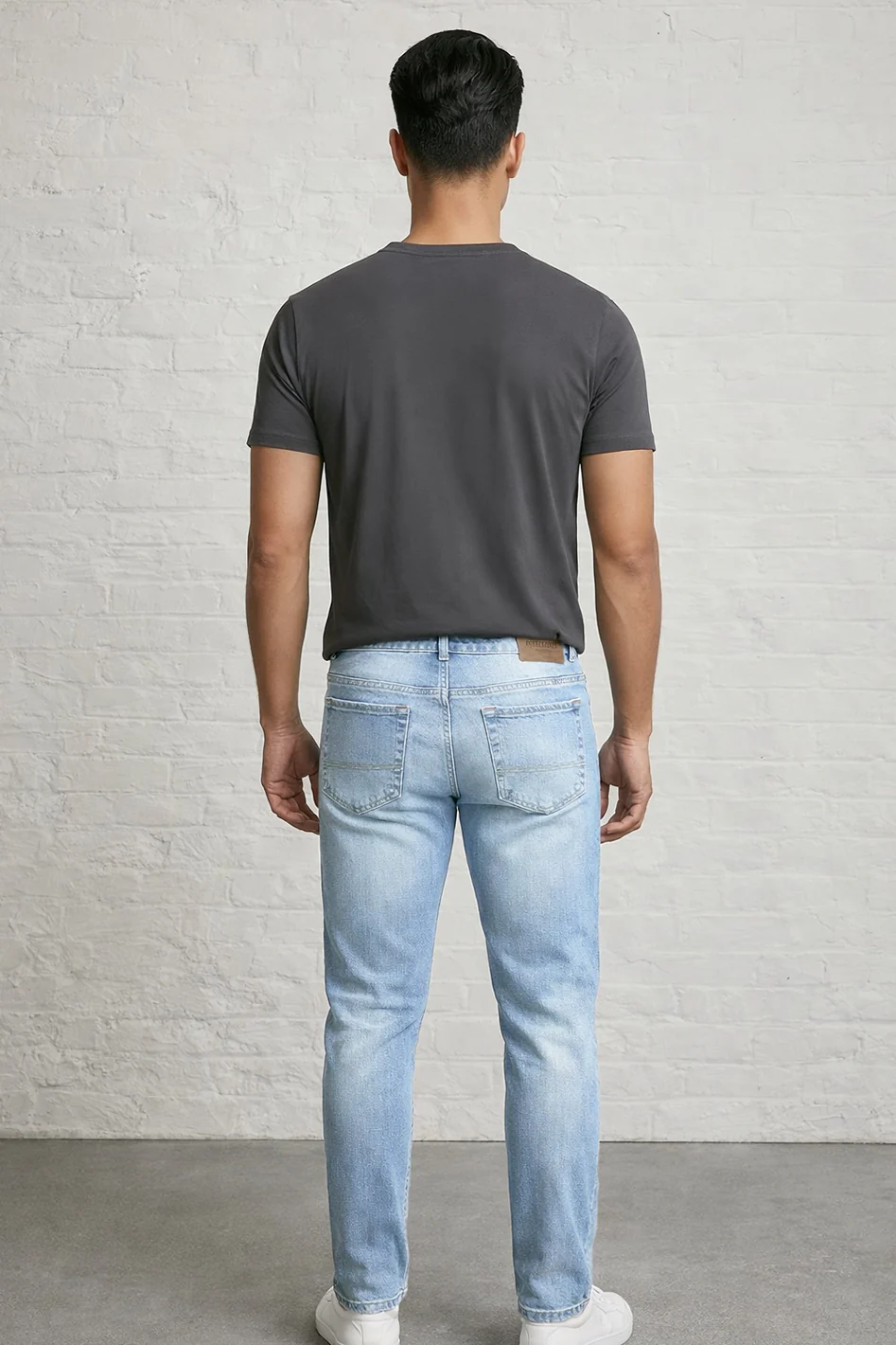 MENS IN STRAIGHT DENIM - Image 13