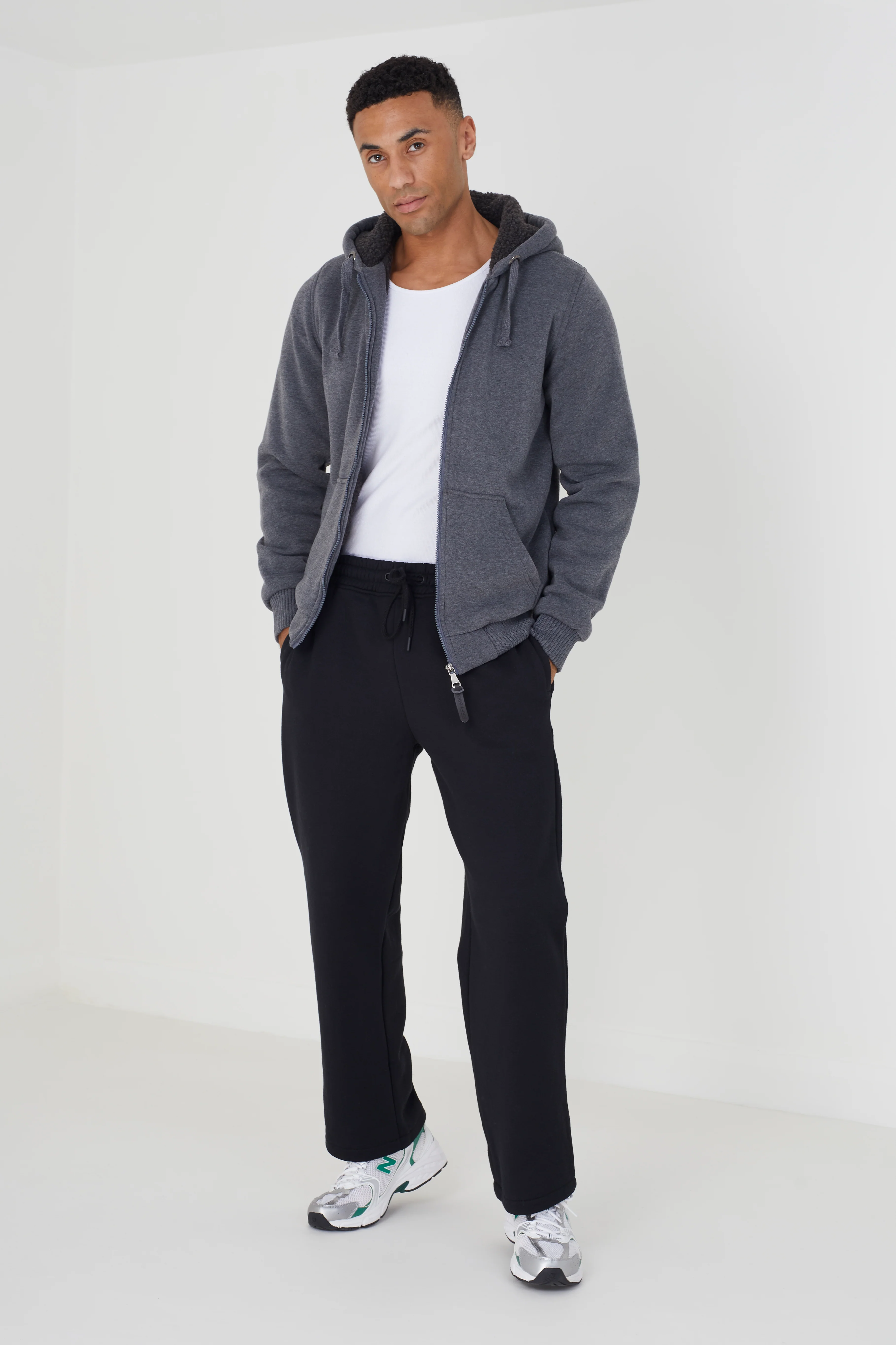 Zonec Hoodie - Image 2