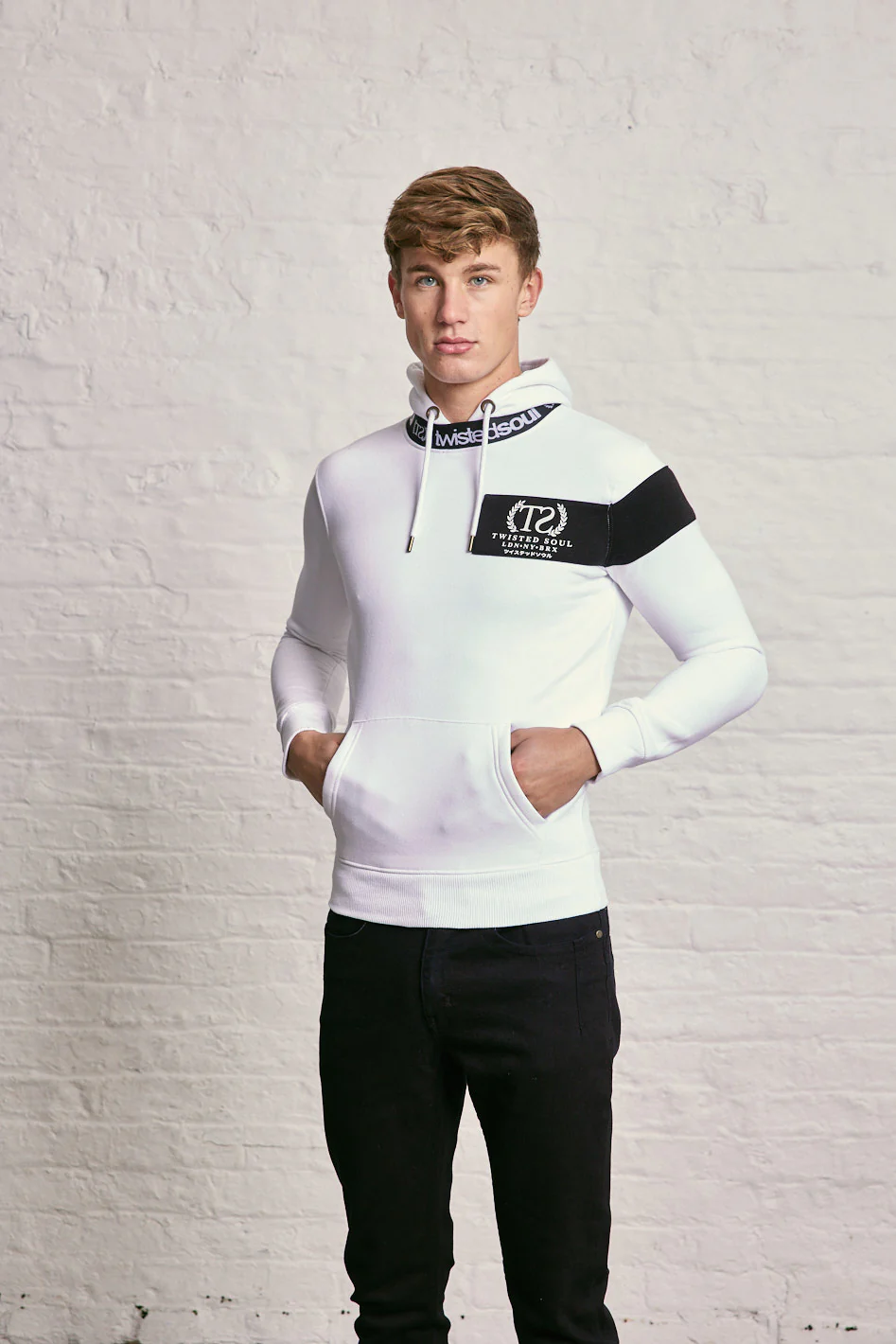 Round Tape Neck Hoodie - Image 4