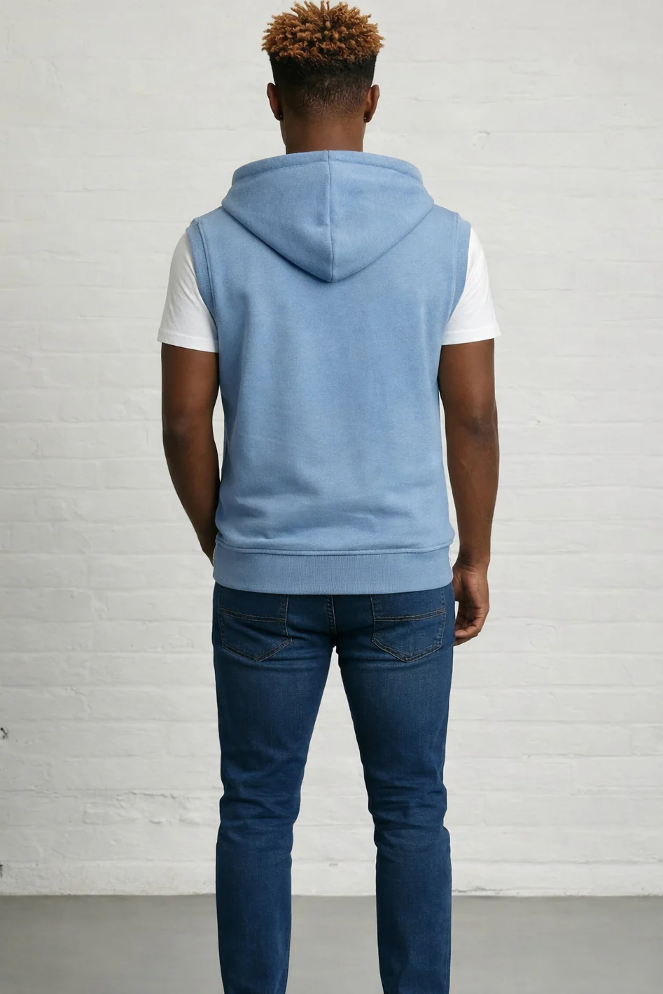 Sleeveless Zipped Hoody - Image 19