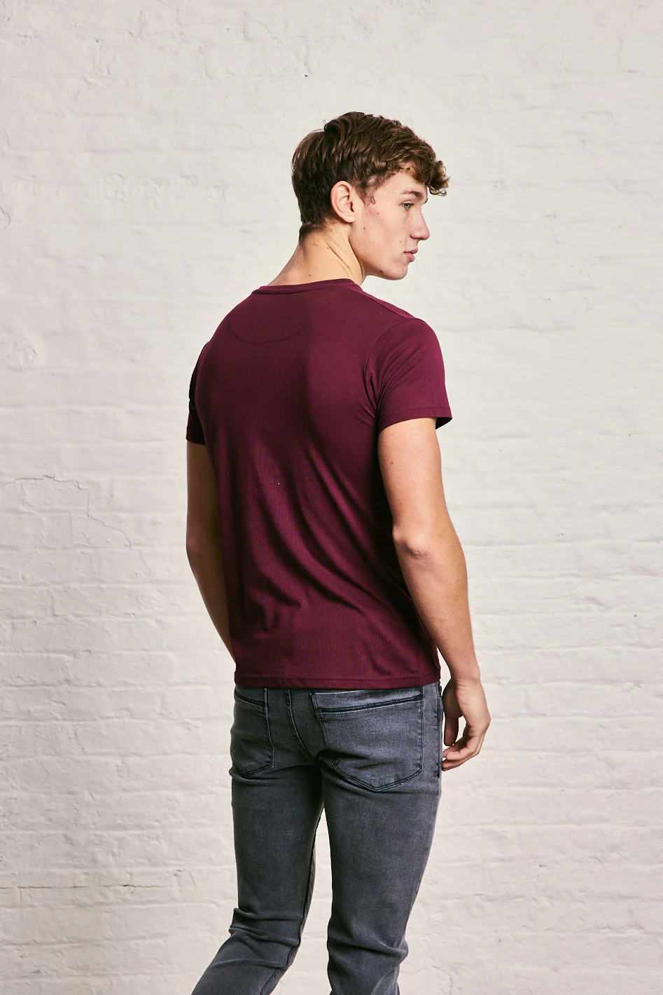 IN V Neck T-Shirt - Image 8